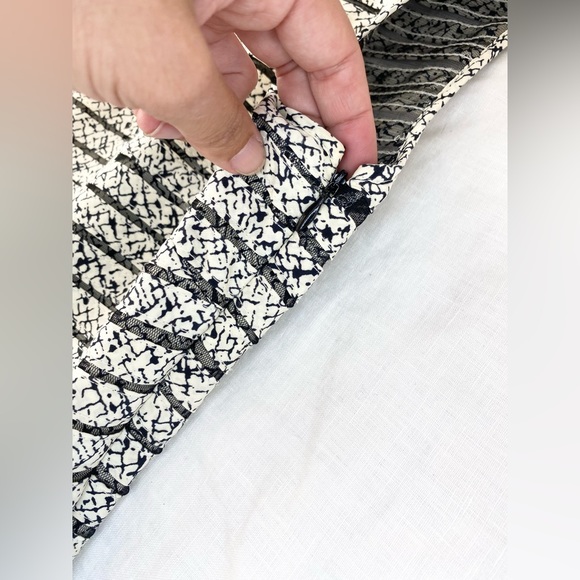 Parker Mesh Ribbed Fit and Flare Silk Lined Mini Dress White Black - Picture 8 of 16